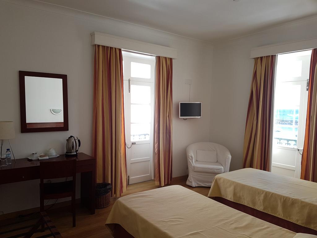 Hotel Beira Mar Angra do Heroismo Exterior photo
